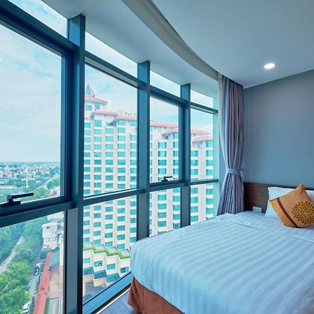 Westlake Legacy Suites By Netland Housing 河内 外观 照片